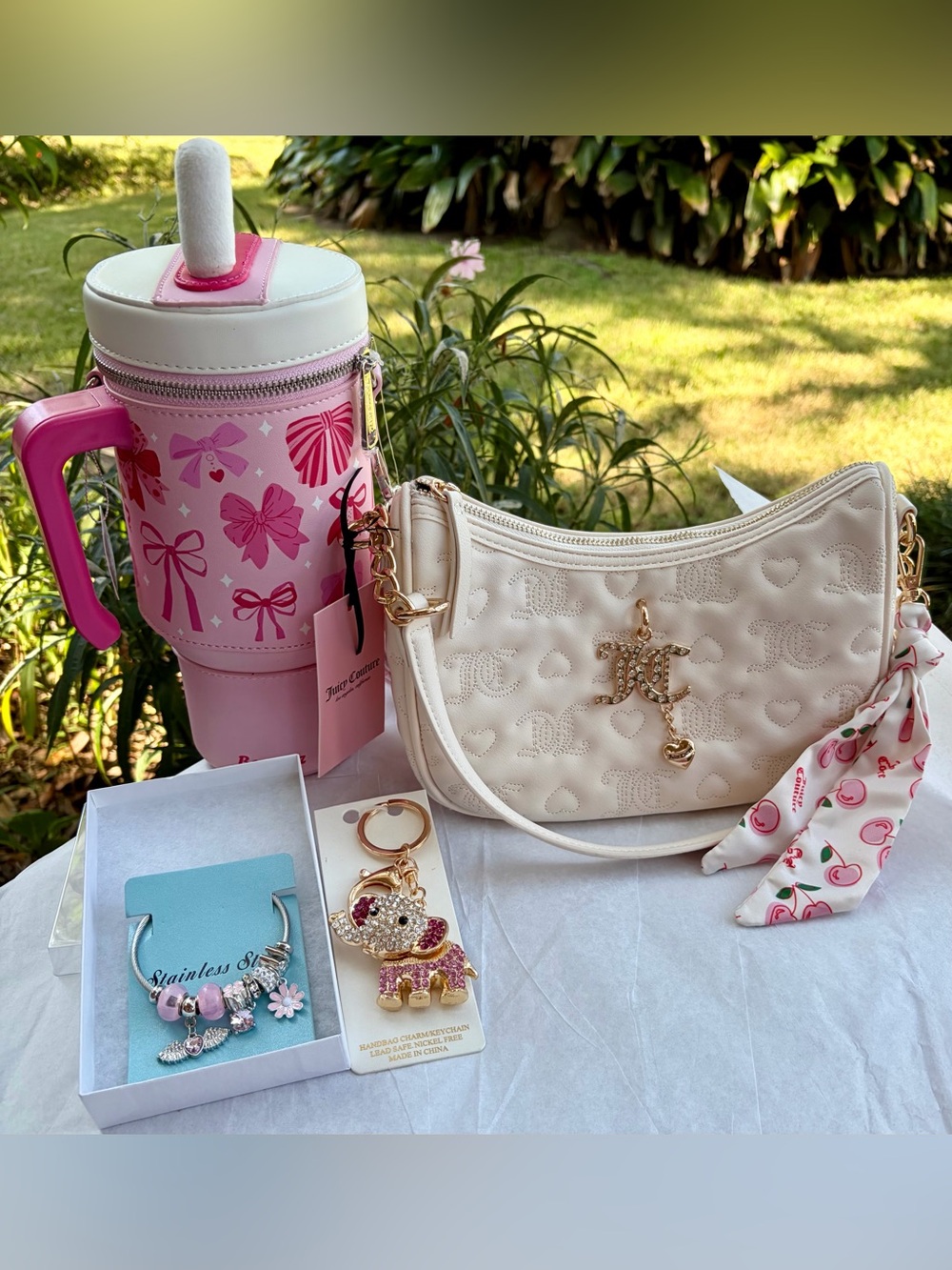 💝NWT JUICY COUTURE and MORE “IN OCTOBER WE WEAR PINK BUNDLE”💝